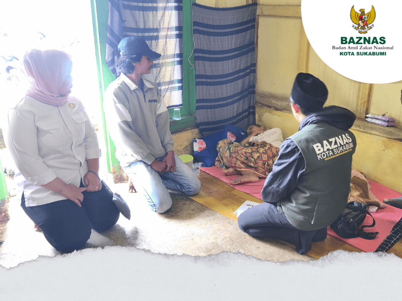 BAZNAS Kota Sukabumi Salurkan Bantuan Biaya Hidup untuk Ibu Isuy Suyana Warga Lembursitu